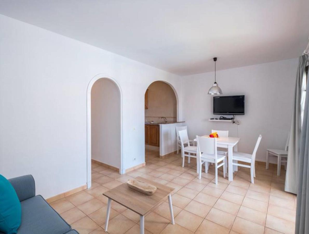 Apartamentos Girasols Gardens Sup 2-F Son Bou Exterior foto